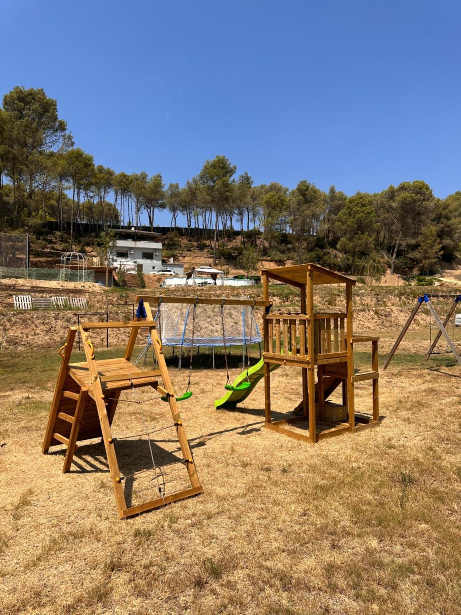 Villa Chetrus Casa En Plena Naturaleza Rubi Ngoại thất bức ảnh
