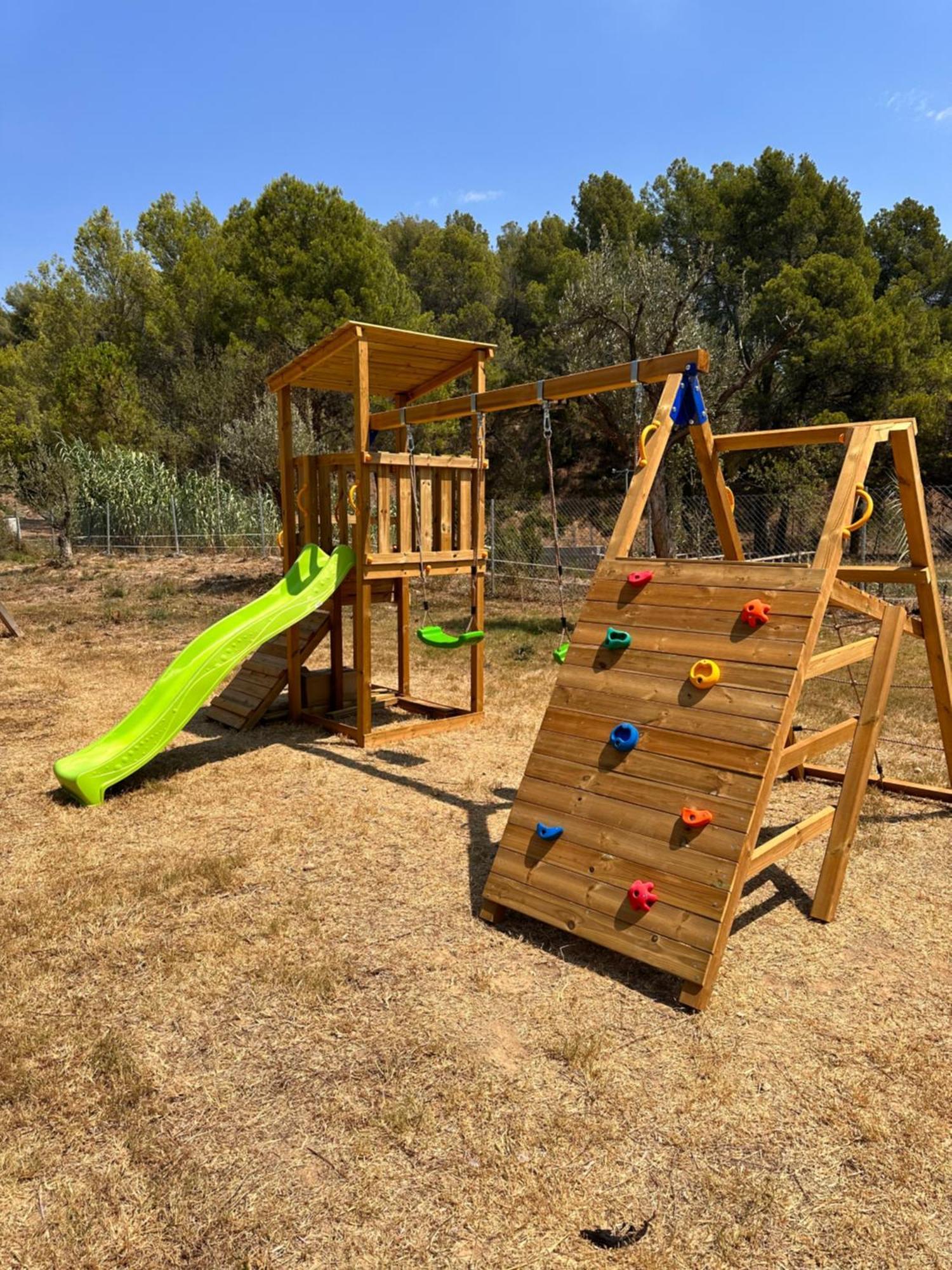 Villa Chetrus Casa En Plena Naturaleza Rubi Ngoại thất bức ảnh